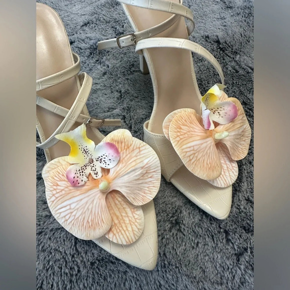 Flower open-toe heels - Picture 2 of 5